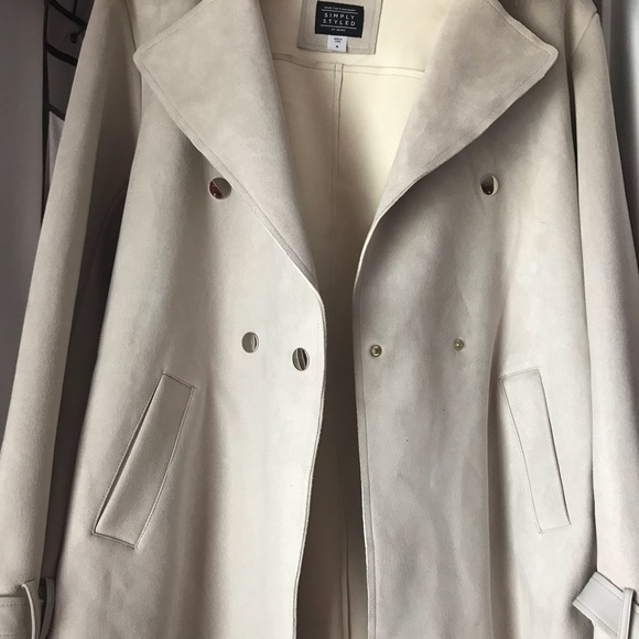 Jacket - Picture 3 of 8